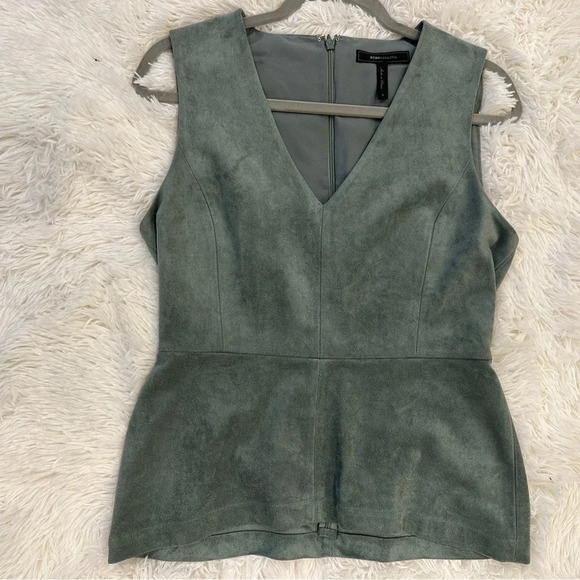 BCBGMaxAzria Green Sleeveless Blouse - Picture 2 of 5
